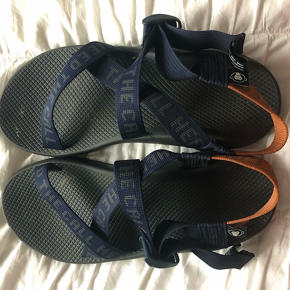 Special edition HEED THE CALL Chacos
